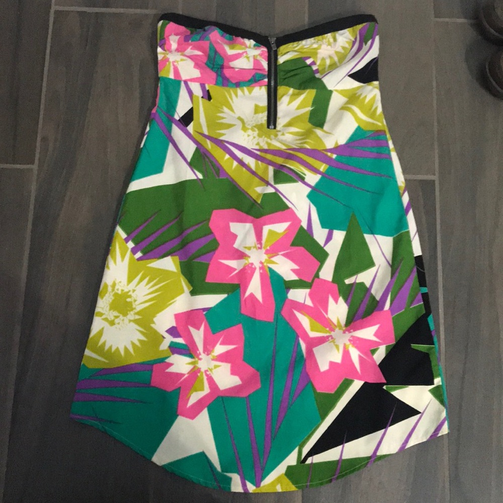 Roxy strapless Knee high dress
